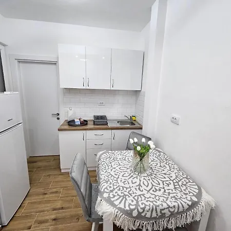 Stan Na Dan Ilvento 2 * Vrsac